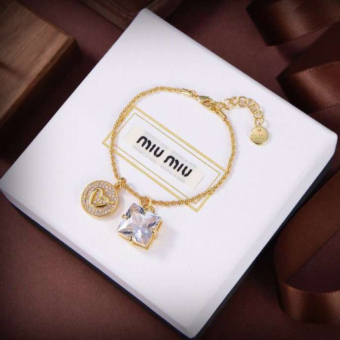 Picture of MiuMiu Bracelet _SKUMiumiubracelet07cly313181